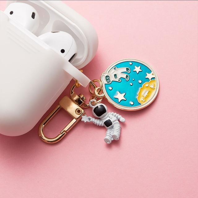 AirPods Spaceman Case-Fonally-White 1-Fonally-iPhone-Case-Cute-Royal-Protective