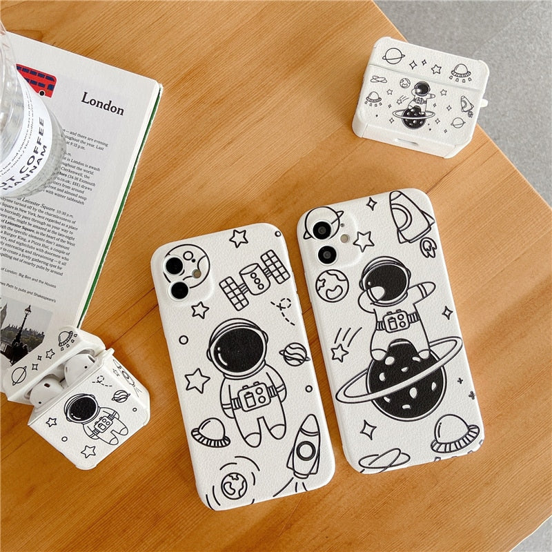 Astronaut iPhone and AirPods Combo-Fonally-Fonally-iPhone-Case-Cute-Royal-Protective